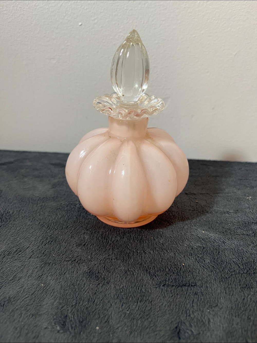 FENTON Art Glass Pink Melon Perfume bottle vintage